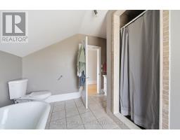 26 FERGUS STREET - 36