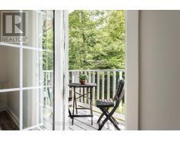 125 CLARKE CRESCENT - 33