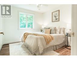 125 CLARKE CRESCENT - 39