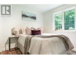 125 CLARKE CRESCENT - 42