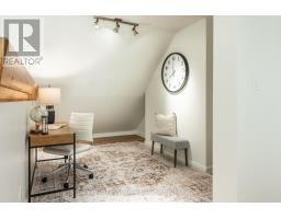 125 CLARKE CRESCENT - 45