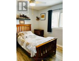 12 VELMA STREET - 13