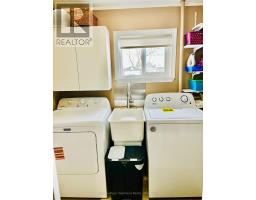 12 VELMA STREET - 18