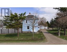 84688 BLUEWATER HIGHWAY - 33
