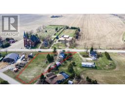 84688 BLUEWATER HIGHWAY - 34