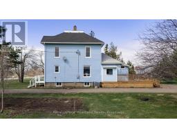 84688 BLUEWATER HIGHWAY - 36