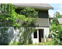 9 DESMASDONS ROAD - 33