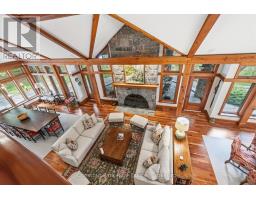 1111 HEMLOCK POINT SIDE ROAD N - 16