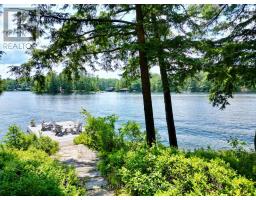 1111 HEMLOCK POINT SIDE ROAD N - 39