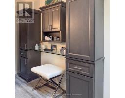 6 DAVID STREET E - 25