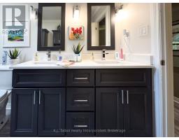 6 DAVID STREET E - 26