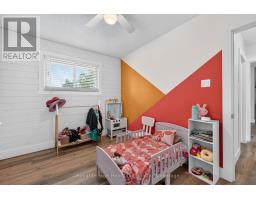 240 ELM AVENUE N - 16