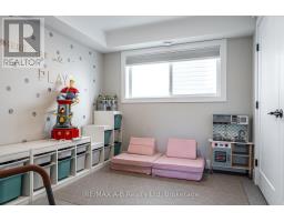 195 WATER STREET - 25