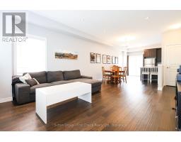 11 JOHN RUSSELL LANE - 8