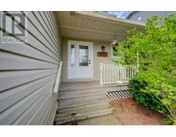 644 STEWART DRIVE - 3