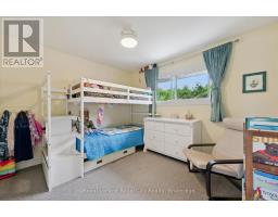 190 METCALFE STREET - 17