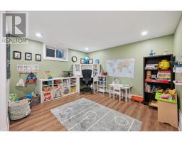 190 METCALFE STREET - 21