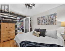 33587 ROWCLIFFE DRIVE - 22