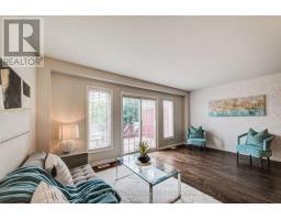 208 FEATHERSTONE CRESCENT - 15