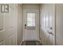 208 FEATHERSTONE CRESCENT - 4