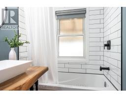 18 SOMERSET STREET - 21