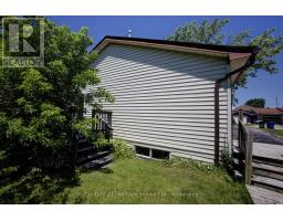 221 PARK STREET W - 23