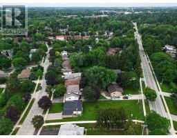 70 BEDFORD DRIVE - 27