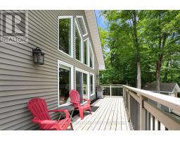 1311 WONDERLAND ROAD - 14