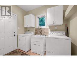 1311 WONDERLAND ROAD - 19