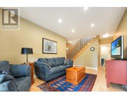 1311 WONDERLAND ROAD - 31
