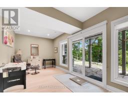 1311 WONDERLAND ROAD - 33