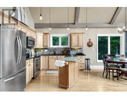 1311 WONDERLAND ROAD - 8