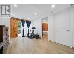 54 CHESTERTON LANE - 28