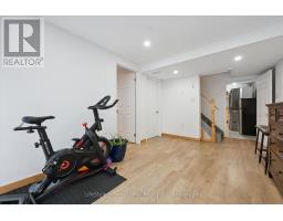54 CHESTERTON LANE - 30