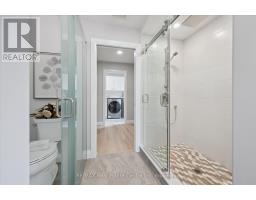 33 WATERLOO STREET - 15