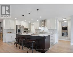 33 WATERLOO STREET - 3