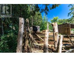 612608 SIDEROAD 61 - 12