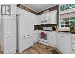 50 PORTSIDE DRIVE - 77719 BLUEWATER HIGHWAY - 11