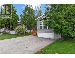 50 PORTSIDE DRIVE - 77719 BLUEWATER HIGHWAY - 4