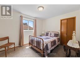 227 15TH AVENUE - 18