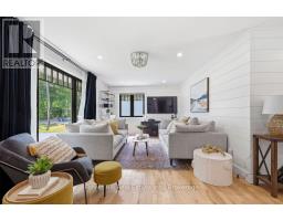 415 WELLINGTON STREET - 23