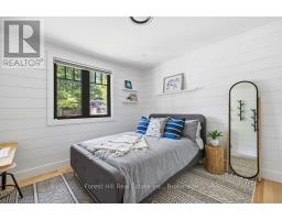 415 WELLINGTON STREET - 29