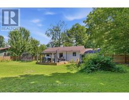 415 WELLINGTON STREET - 38