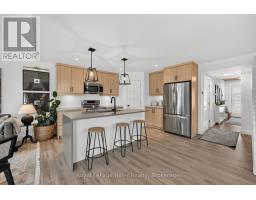 19 TRAILSIDE DRIVE - 11