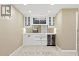 31 HEALEY STREET - 32