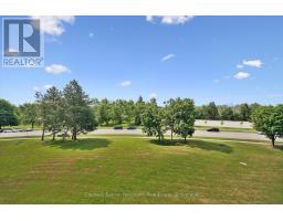 405 - 93 WESTWOOD ROAD - 34