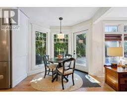35 MONTICELLO CRESCENT - 13