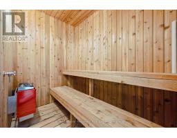 35 MONTICELLO CRESCENT - 26