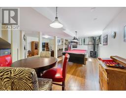35 MONTICELLO CRESCENT - 35