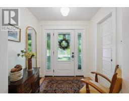 35 MONTICELLO CRESCENT - 4